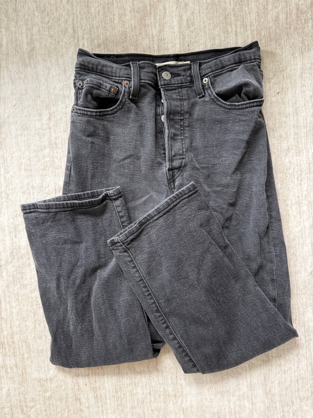 Straight Leg Women’s Jeans ** Bundle 5+ items and name your offer!!! 💖💞